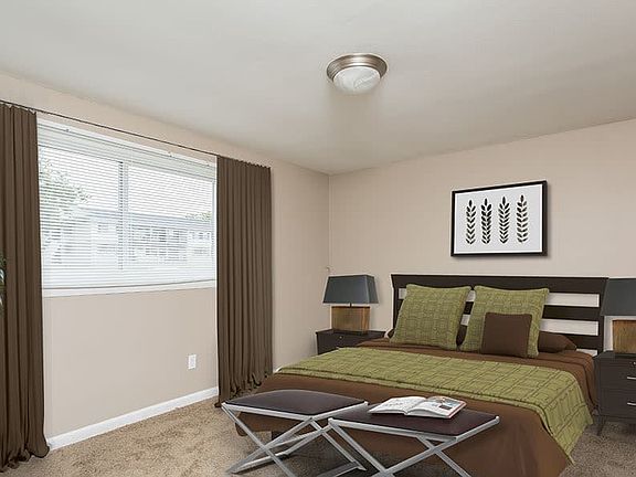 4th image of 4399 Plantation Blvd #4-07