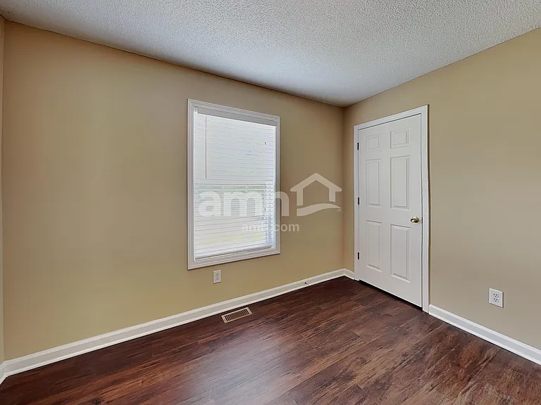 20 Michelle Ln — Photo 14