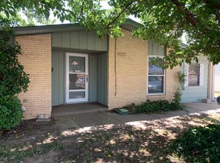 1004 8th St, Canyon, TX 79015