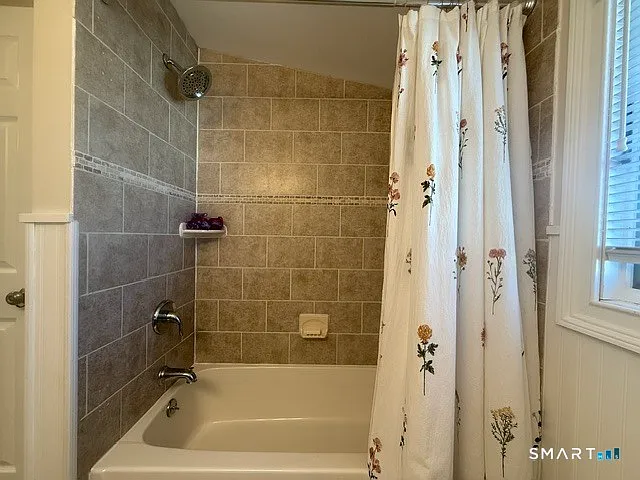 40 Austin Rd — Photo 24