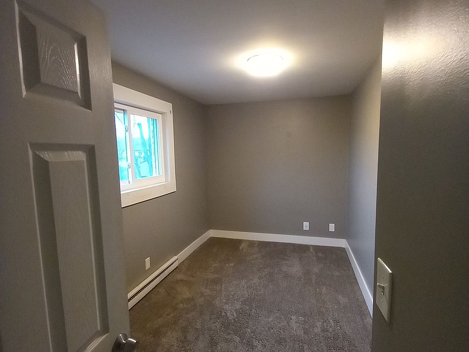 DYLAN'S MAPLEWOOD APARTMENTS LLC 8 815 East Rd Holly MI Zillow