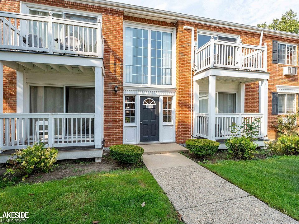 1st image of 2445 Torquay Ave APT 207