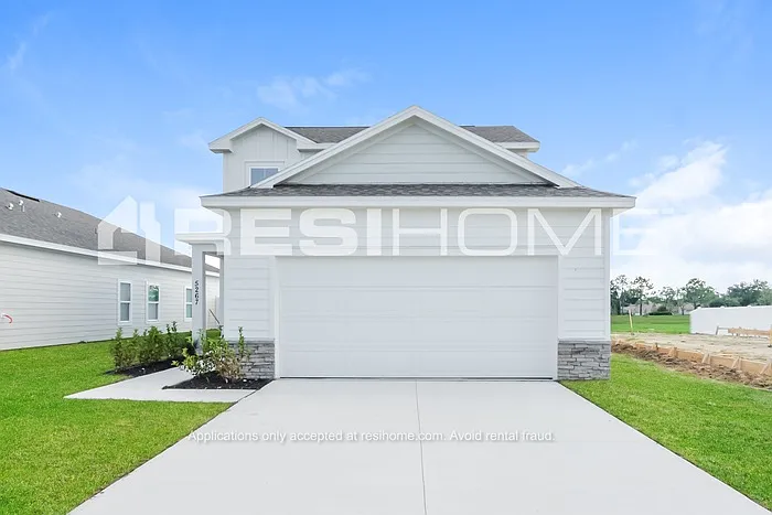 5212 Hartwood Loop