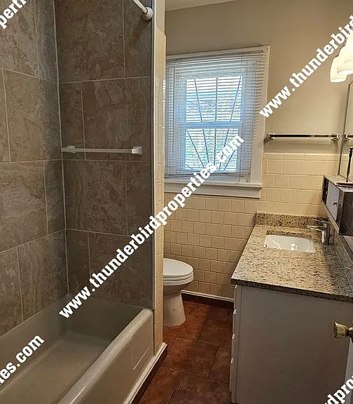 607 Delamar Ave NW — Photo 7