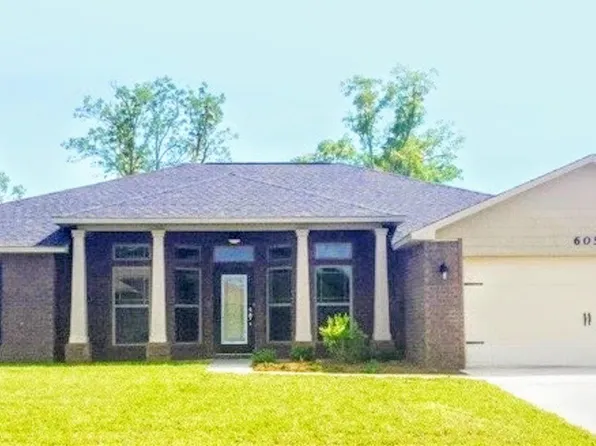 6056 Chester Dr, Pensacola, FL 32526