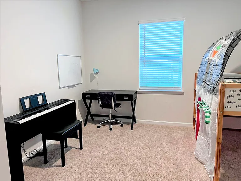 110 Rogers Knoll Ln — Photo 23