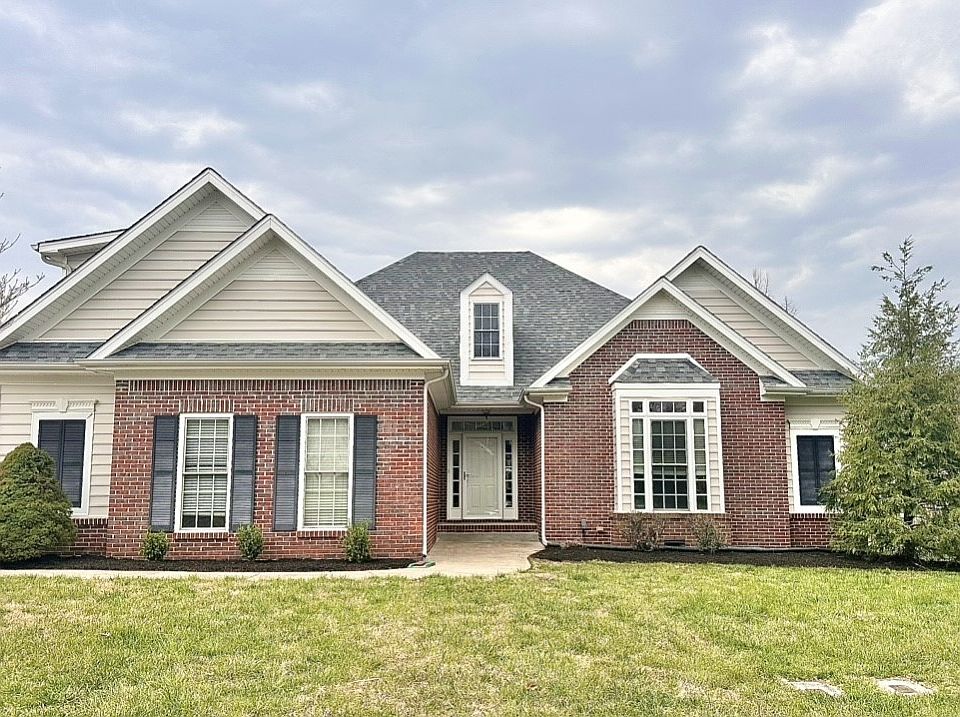 1st image of 216 Cullom Way