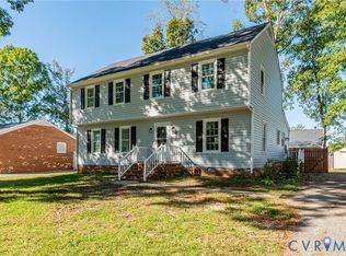8648 Pine Glade Ln, North Chesterfield, VA 23237