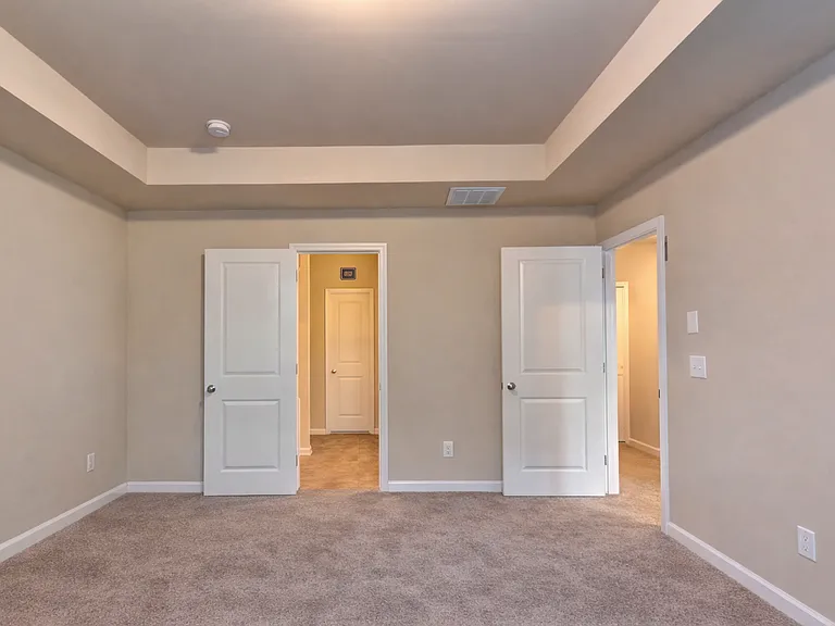 7033 Kingswood Run Dr — Photo 9