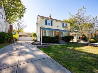 20 Brookville Dr, Tonawanda, NY 14150