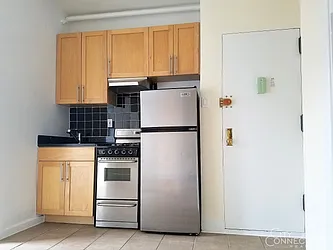 Rented by City Connections Realty