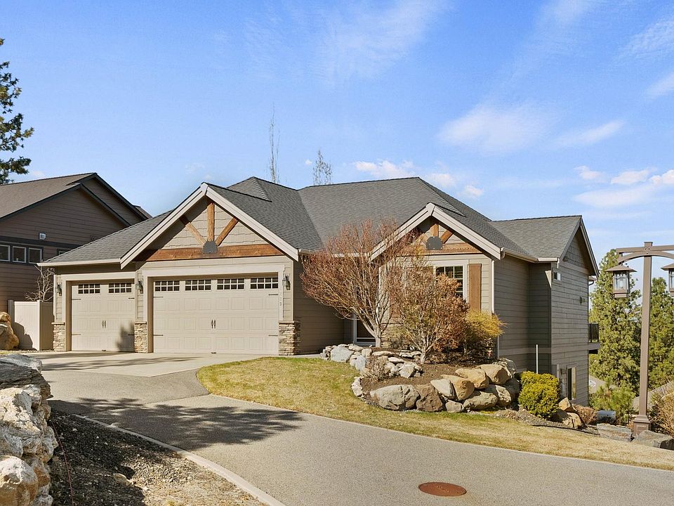 1st image of 4223 S Big Horn Ln