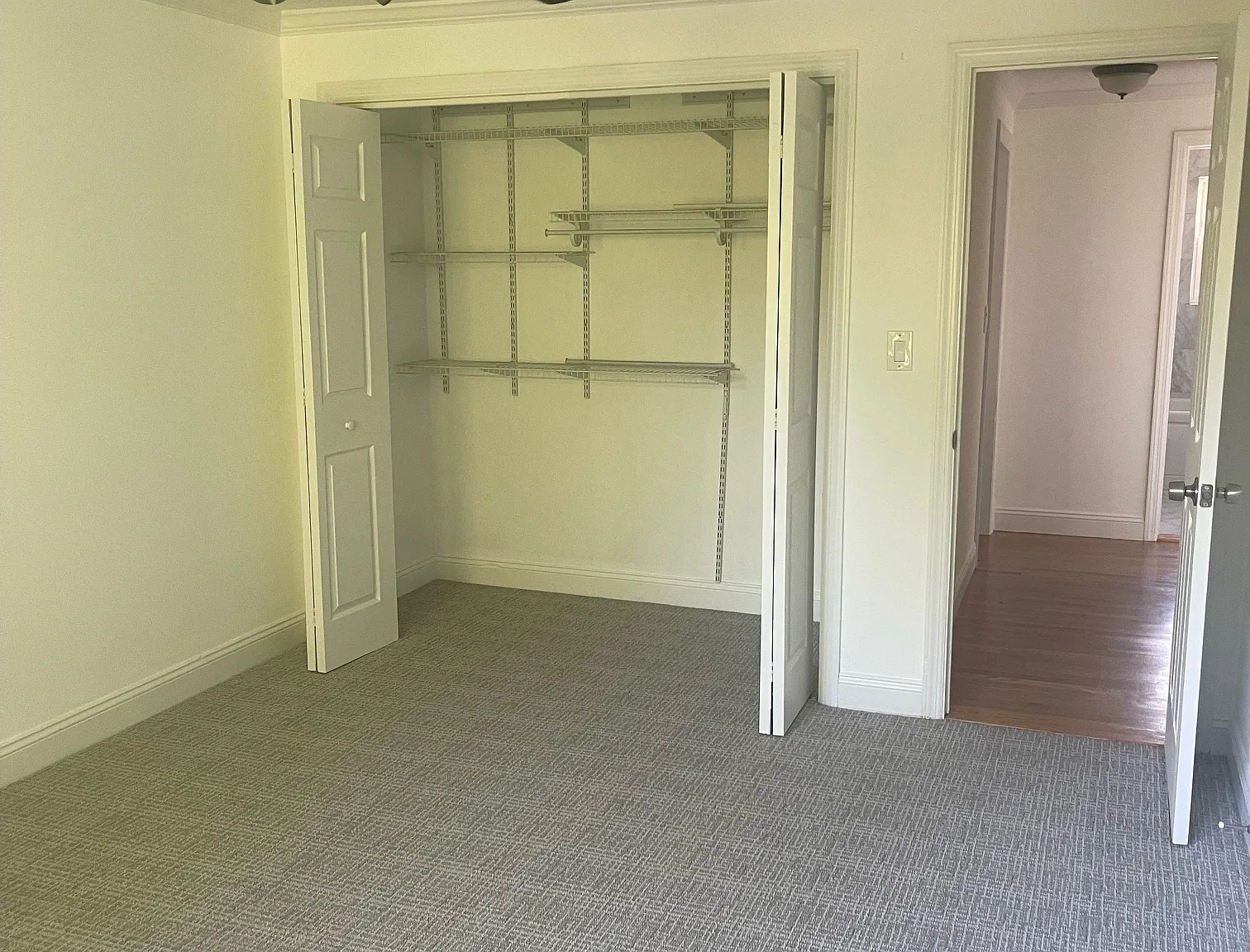 2 bed, 776 sqft, $2,700 — Photo 4