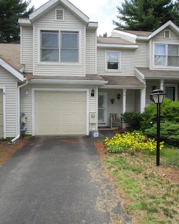 1st image of 21 Tiffany Dr