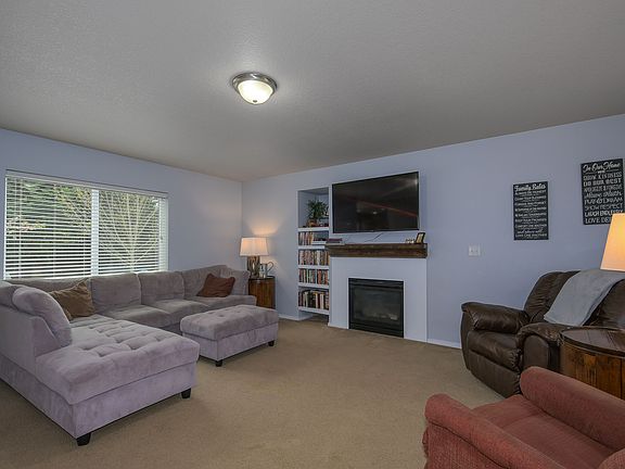5th image of 11420 NE 11th Ave