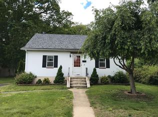 226 Mansfield Ave, Windham, CT 06226