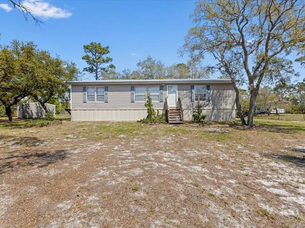 16894 W Royal Oak Dr, Perry, FL 32348