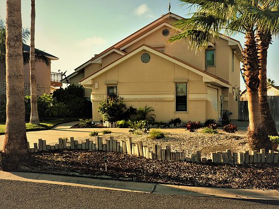 2nd image of 13762 Cayo Cantiles St