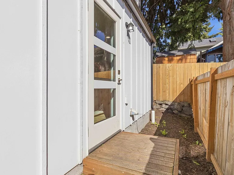 3536 S Brandon St #B — Photo 28