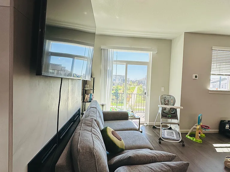 8201 SE Crabapple St — Photo 15