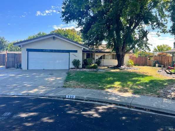 737 Corte Granada Court, Vacaville, CA 95688