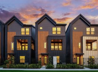 525 Hillwood Heights Dr, Houston, TX 77091