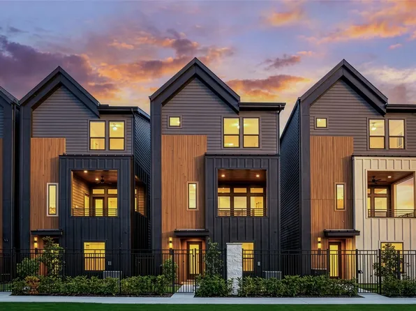 525 Hillwood Heights Dr, Houston, TX 77091