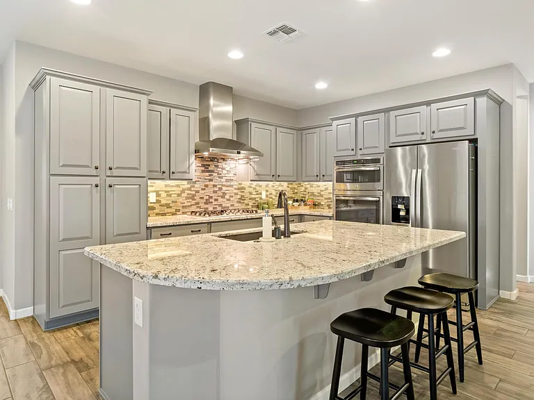 3921 Gold Ridge Rd — Photo 8