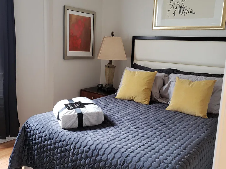 6558 S Greenwood Ave #2 — Photo 21