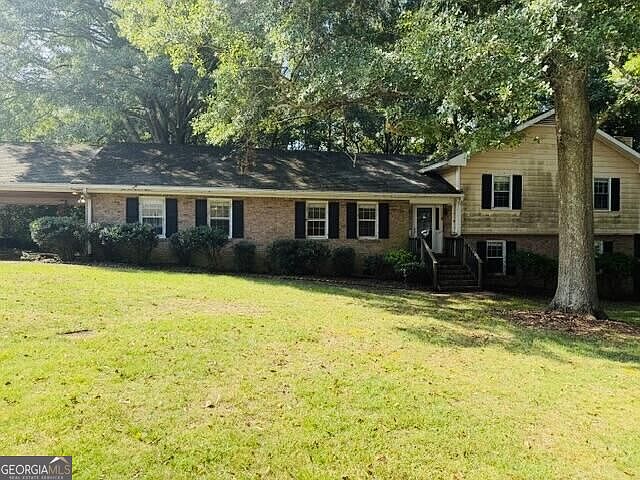 1st image of 145 W Triple Tree Dr