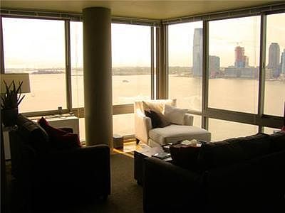 2nd image of 22 River Ter APT 26F