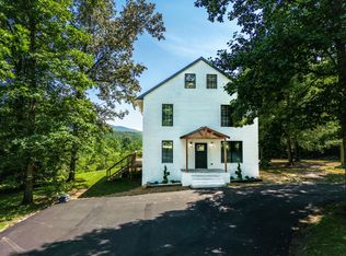 1668 Russell Ridge Rd, Crossville, TN 38555