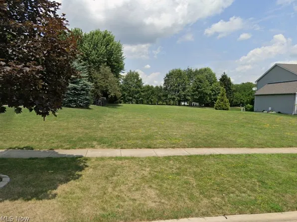 1155 Willow Bend Dr, Medina, OH 44256