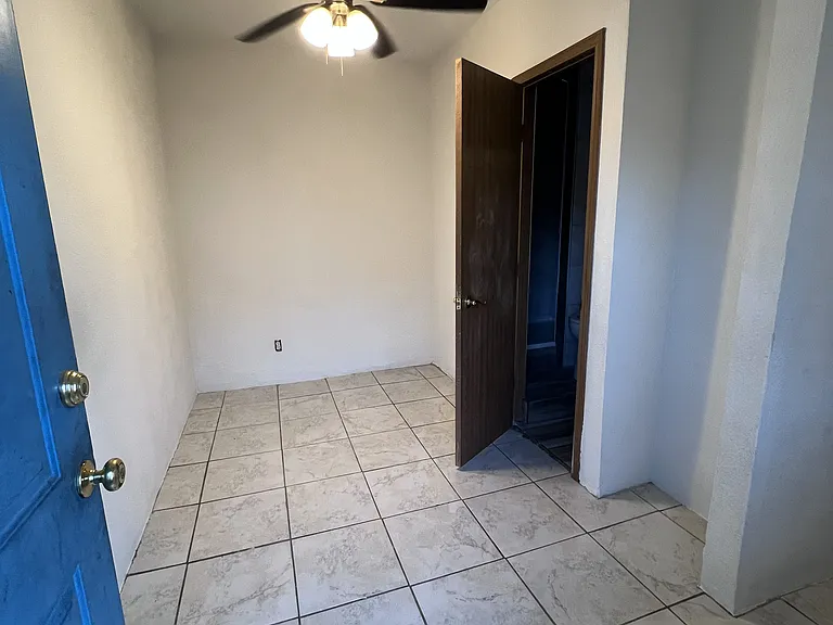 5504 Jensen Dr #3 — Photo 12