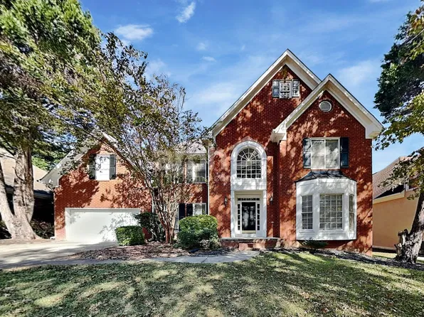 3200 Golfe Links Dr, Snellville, GA 30039