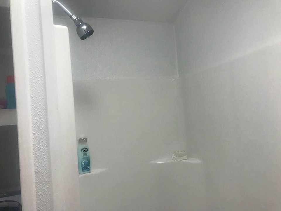 1st image of 2528 Baywood Dr