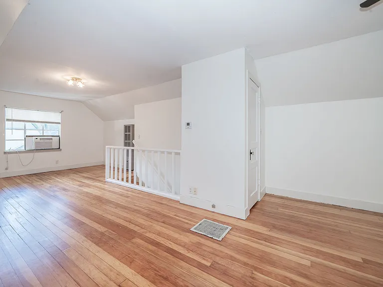608 S Bluff Ave — Photo 19