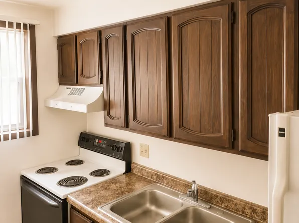 707 Tremont St #2, Mauston, WI 53948
