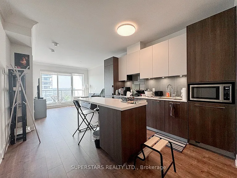 8 Water Walk Dr #1909 — Photo 1