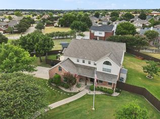 209 Dominion Ct, Saginaw, TX 76179