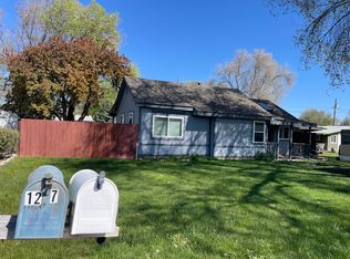 128 N Venice St, Nampa, ID 83687