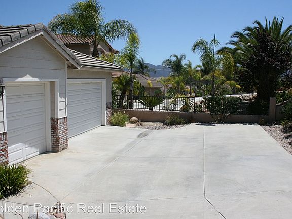 2nd image of 865 Bel Esprit Cir