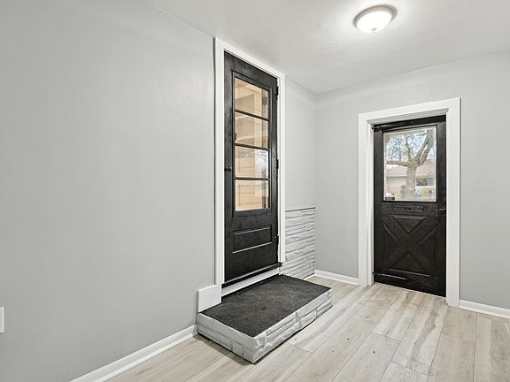 5th image of 1636 Pearl St