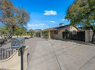 2601 N 51st St, Phoenix, AZ 85008