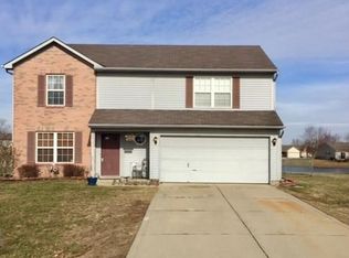 2052 Fiesbeck Dr, Columbus, IN 47201