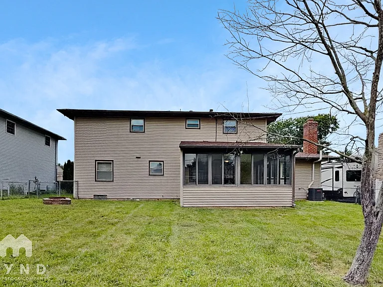 1525 Francisco Rd — Photo 22