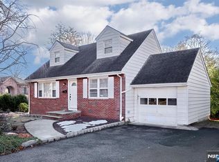31 Madison Ave, Demarest, NJ 07627