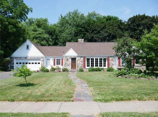 675 Winton Rd S, Rochester, NY 14618