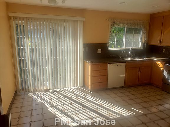 2nd image of 3239 Sagewood Ln