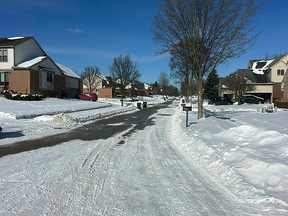 4th image of 2833 Long Meadow Ln